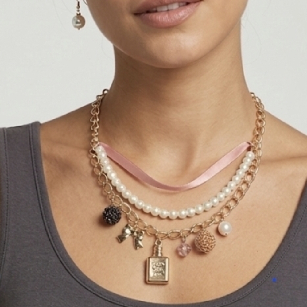NWT Layered Charm Necklace & Pearl Earring Set – Coquette Chic & Girly Vibes